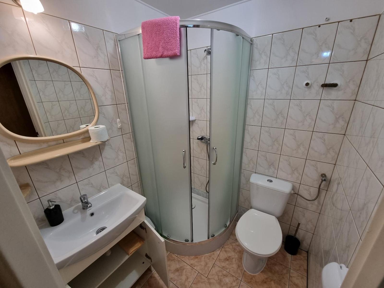 Domek Pod Klonem Agroturystyka Białowieża Exteriér fotografie