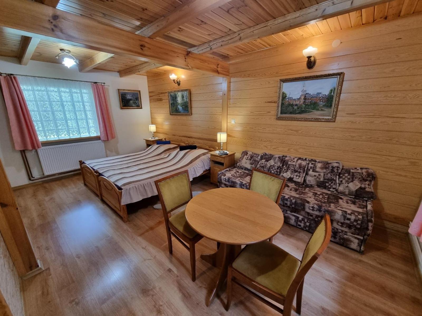 Domek Pod Klonem Agroturystyka Białowieża Exteriér fotografie